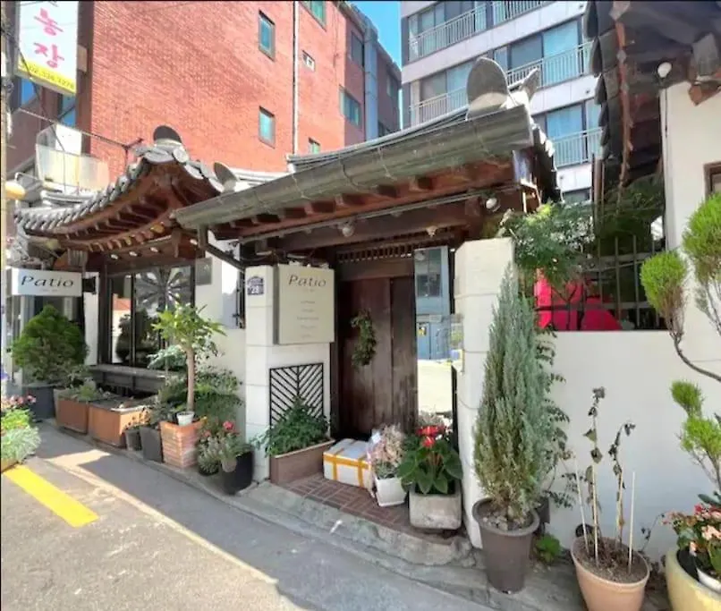 홍대입구, 신촌 중심부 씨티뷰하우스,Fully Furnished Apartment Seoul South Korea